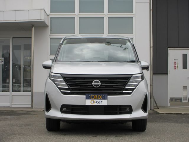 SERENA WG 4WD