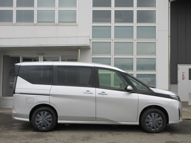 SERENA WG 4WD