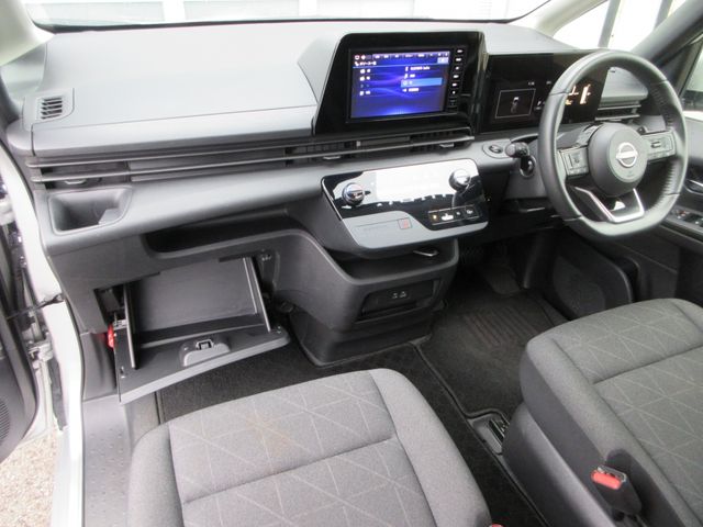 SERENA  WG 4WD