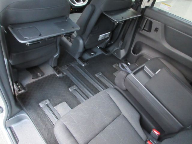 SERENA  WG 4WD