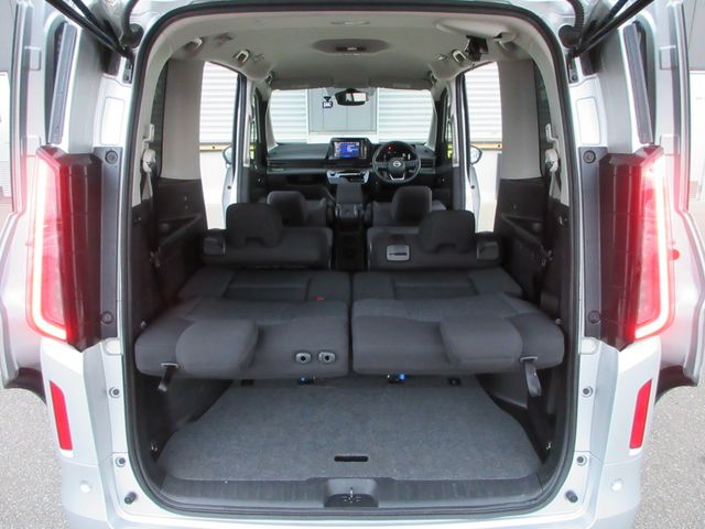 SERENA  WG 4WD