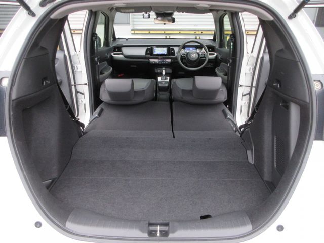 FIT e:HEV 4WD