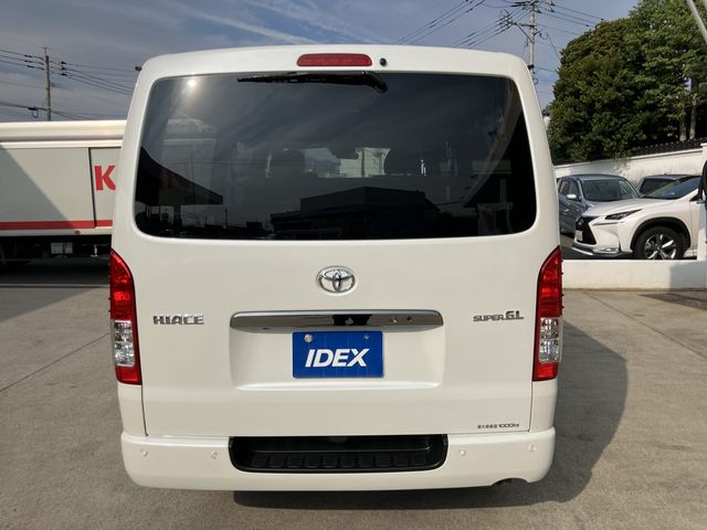 HIACE van 4WD