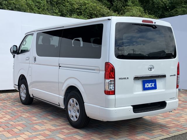 HIACE van 4WD