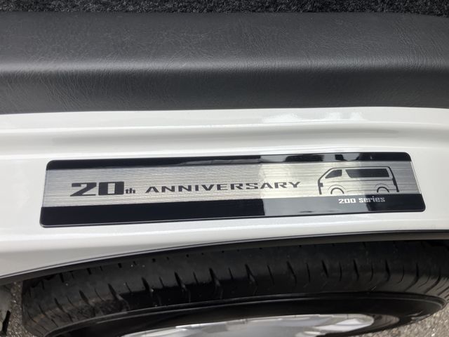 HIACE van 4WD
