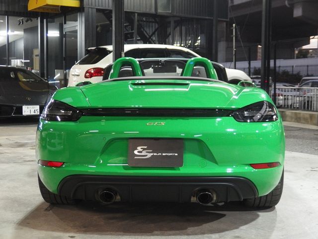 PORSCHE 718BOXSTER