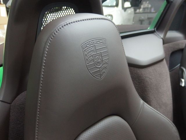 PORSCHE 718BOXSTER