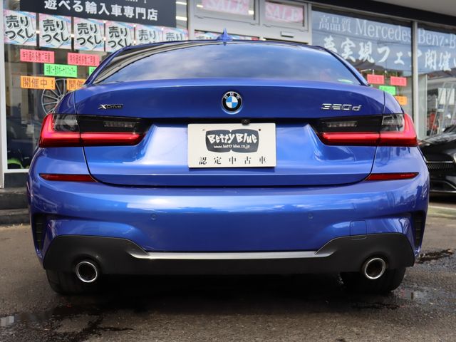 BMW 3 Series sedan