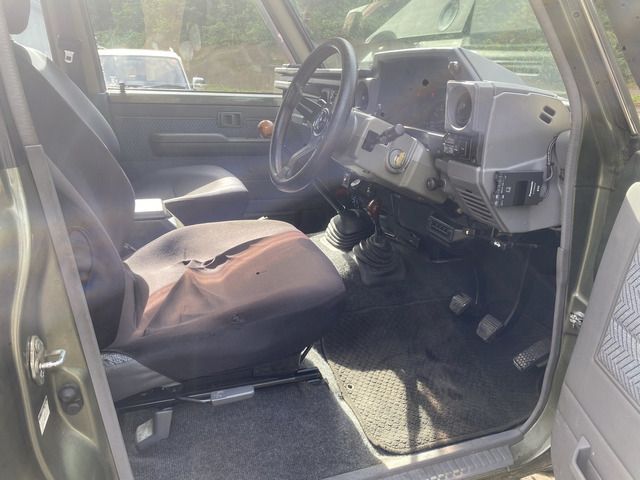 LANDCRUISER van