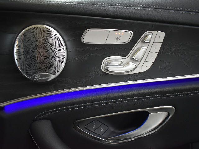 MERCEDES BENZ E class sedan