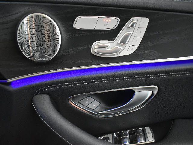 MERCEDES BENZ E-Class sedan