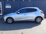 MAZDA2