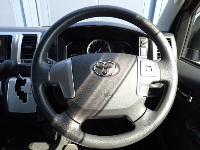 HIACE van 2WD
