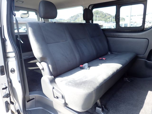 HIACE van 2WD