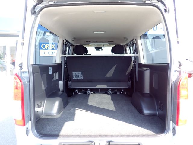 HIACE van 2WD