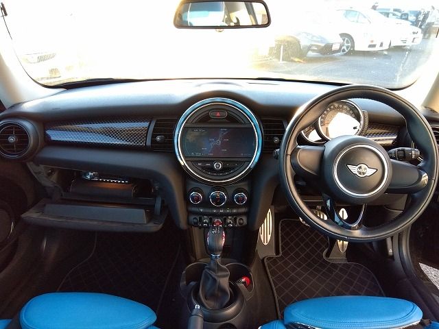 BMW MINI COOPER SD