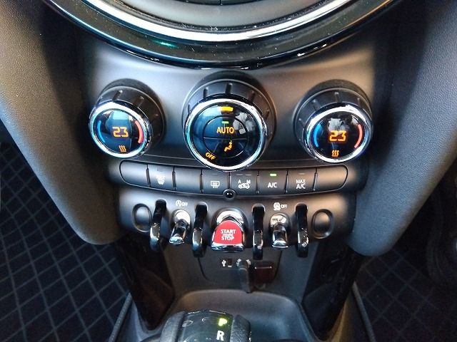 BMW MINI COOPER SD