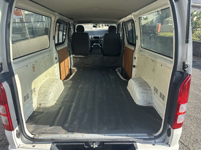 HIACE van 2WD