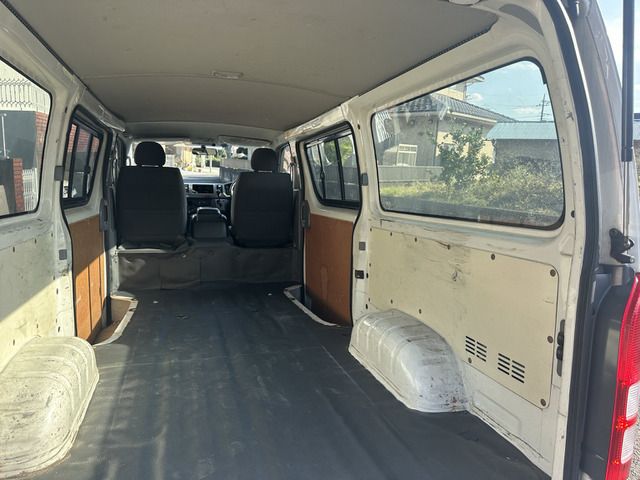 HIACE van 2WD