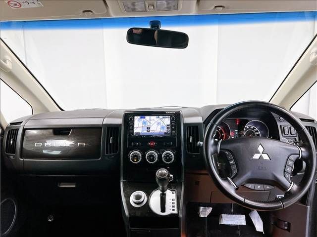 DELICA D:5 4WD