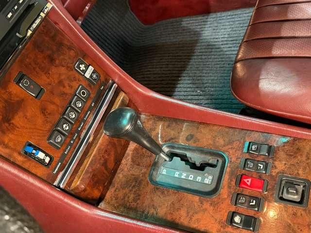 MERCEDES BENZ SL class