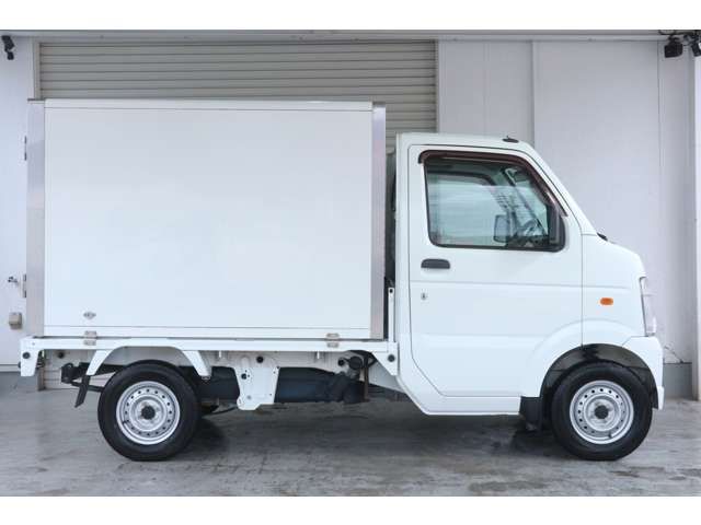 CARRY truck