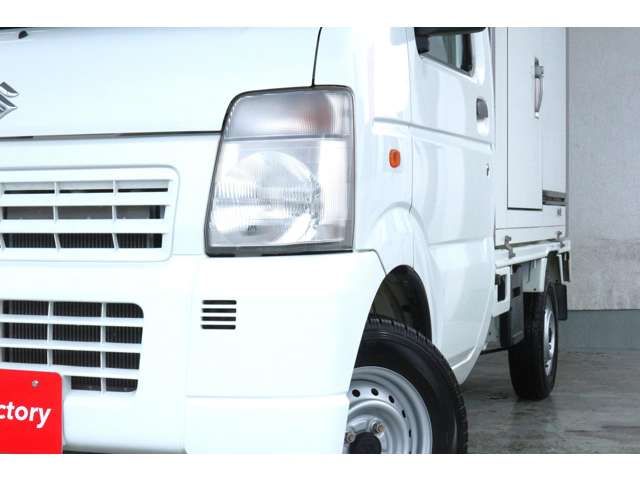 CARRY truck