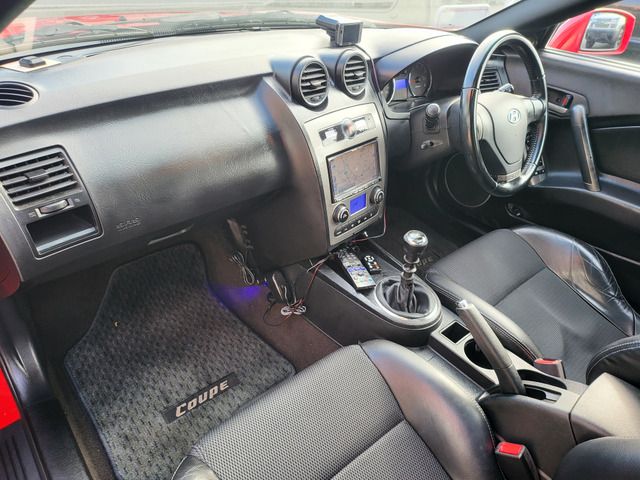 HYUNDAI coupe