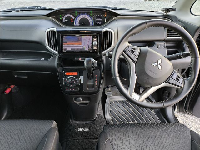DELICA D:2 CUSTOM 2WD