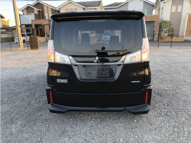 DELICA D:2 CUSTOM 2WD