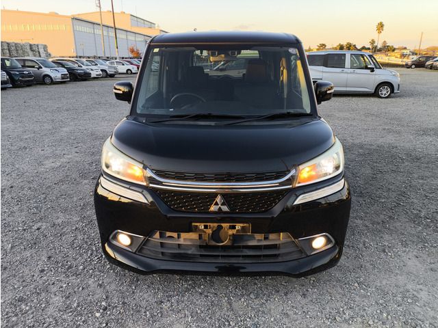 DELICA D:2 CUSTOM 2WD