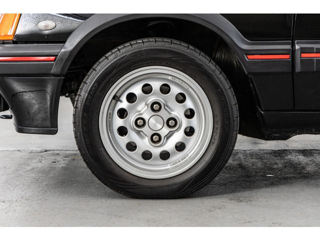 PEUGEOT 205