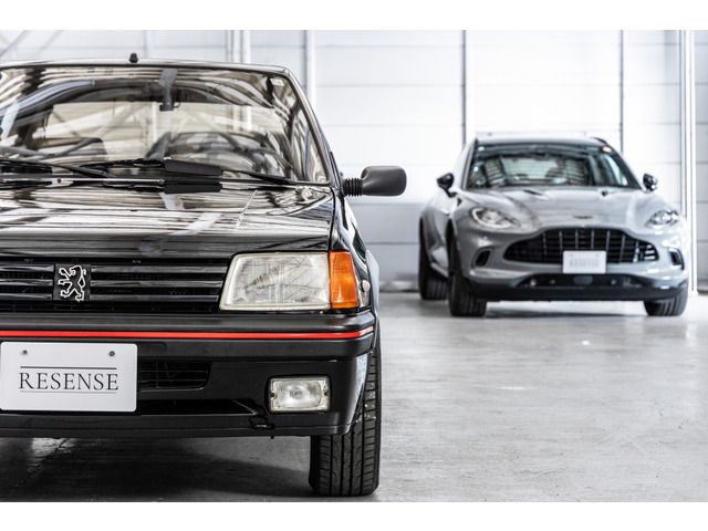 PEUGEOT 205