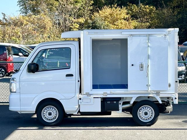 CARRY truck
