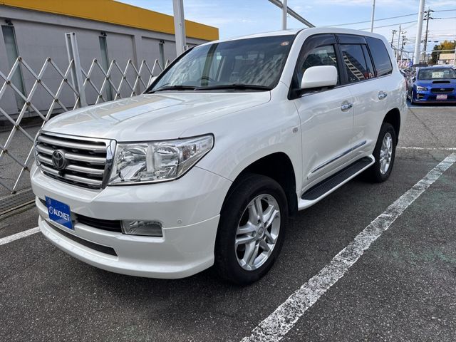 LANDCRUISER wagon