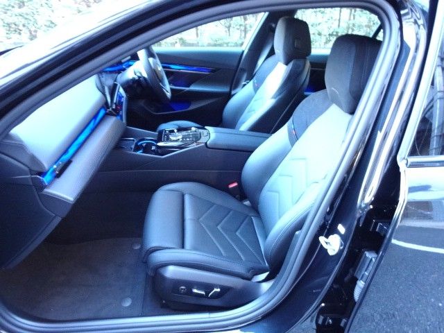 BMW i5 touring