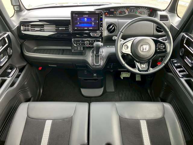 N-BOX CUSTOM