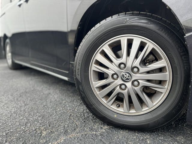 ESQUIRE