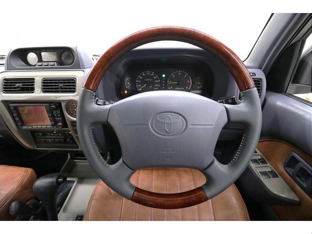 LANDCRUISER PRADO