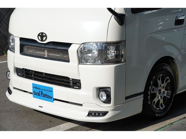 HIACE van 2WD
