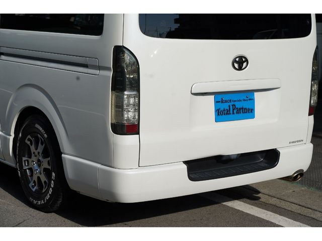 HIACE van 2WD