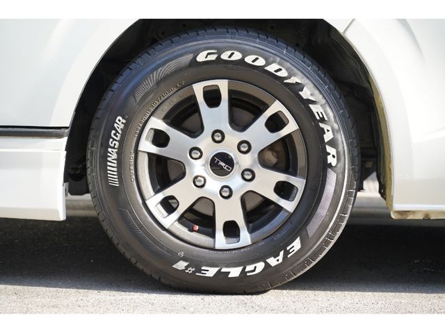 HIACE van 2WD