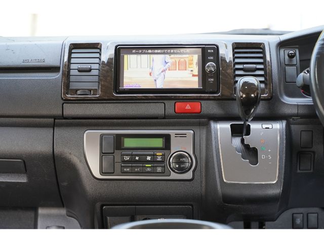 HIACE van 2WD