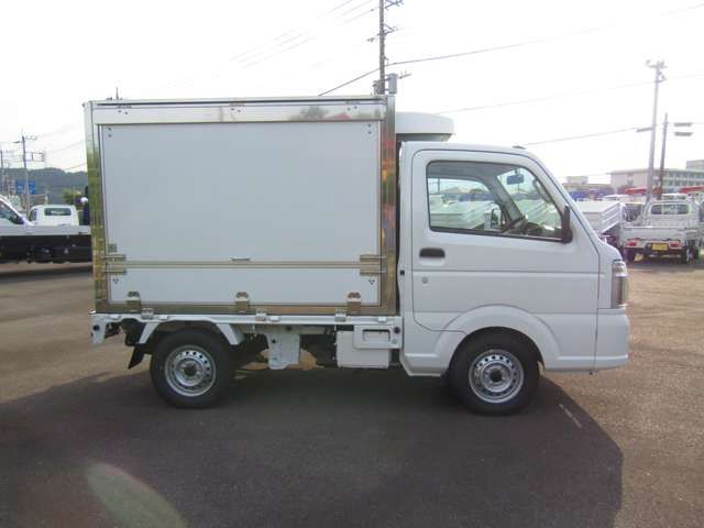 CARRY truck