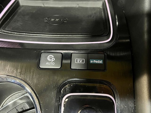 X-TRAIL HYBRID 4WD