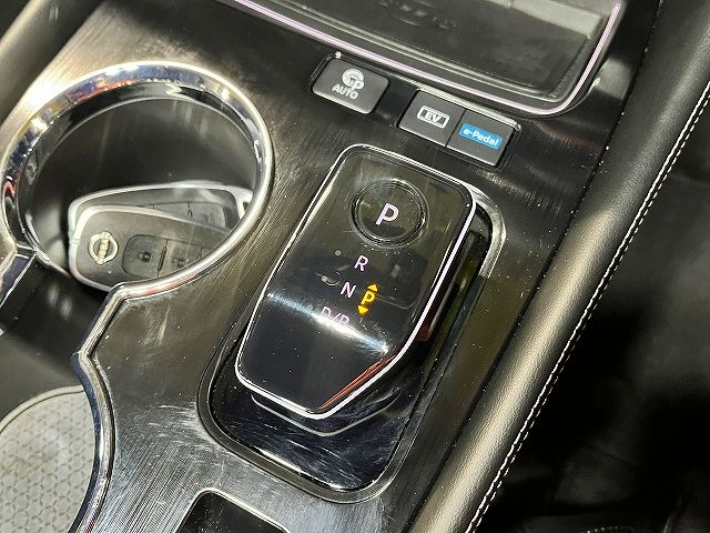 X-TRAIL HYBRID 4WD