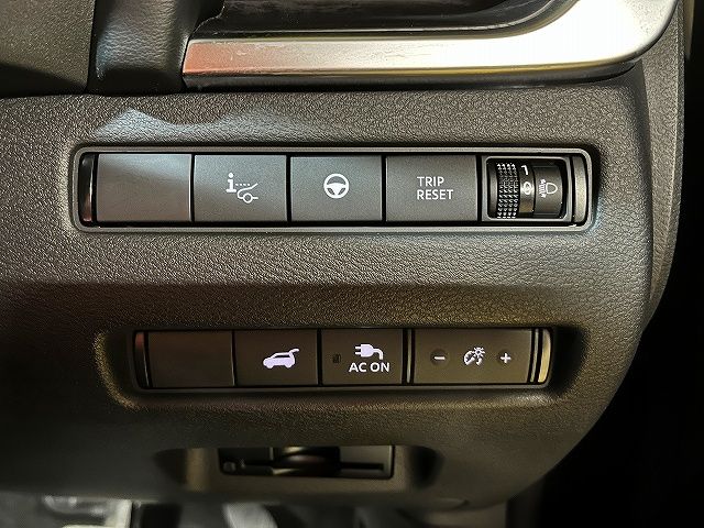 X-TRAIL HYBRID 4WD