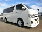 REGIUSACE 2WD van