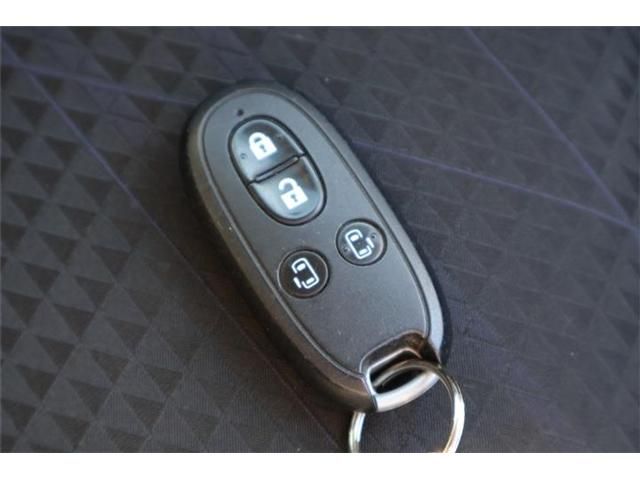 DELICA D:2 CUSTOM 4WD