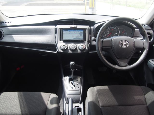 COROLLA AXIO 4WD